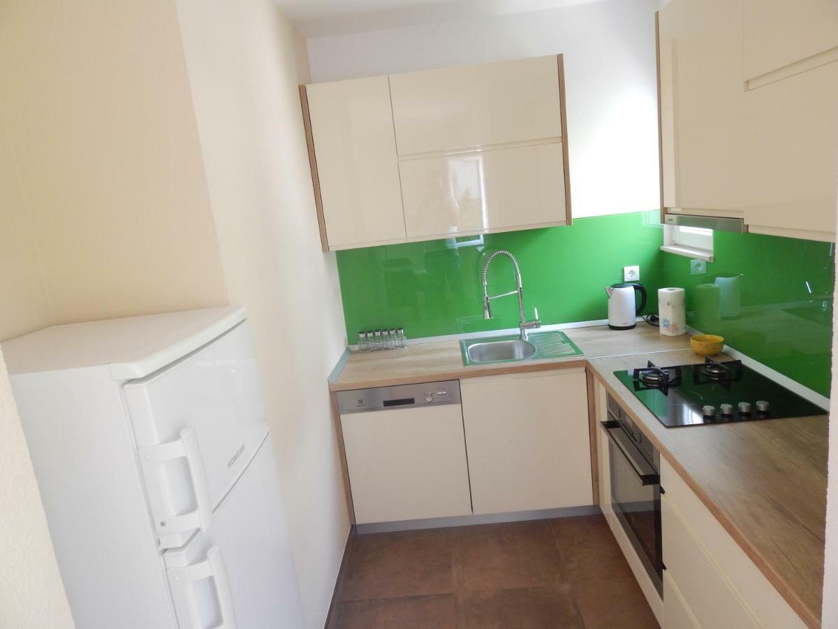 Apartman Karlo Makarska Zewnętrze zdjęcie